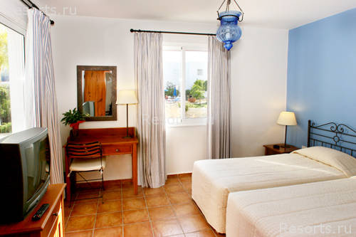 Aliathon Holiday Village 15